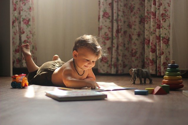 Dlaczego dziecko potrzebuje zabawek edukacyjnych?