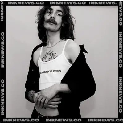 INKnews x Wuja Adi (model alternatywny)
