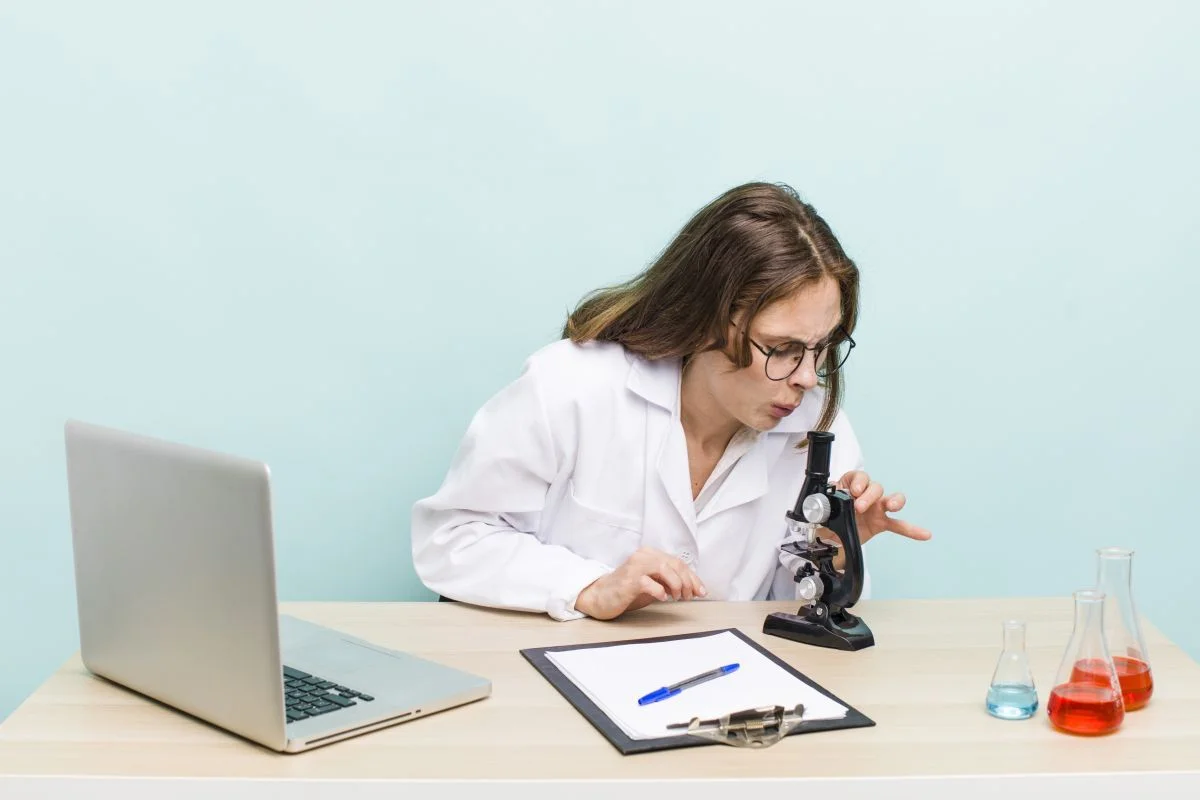 Korepetycje z biologii w Krakowie - stacjonarnie czy online?