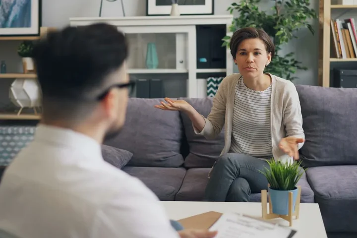 Kiedy należy szukać pomocy w ramach psychoterapii? Sygnały, których nie warto ignorować!