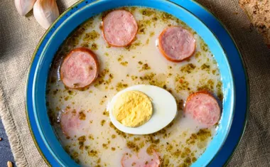 Żurek po krakowsku  tradycyjna zupa Małopolski