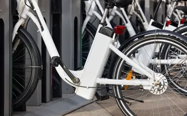 LajkBike i Park-e-Bike  jak wypożyczyć rower miejski w Krakowie i ile to kosztuje?