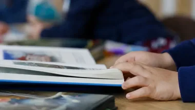 Nowa Huta na wesoło zabiera dzieci w niezwykłą podróż po dzielnicy