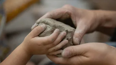 Godziny Rodziny wracają do Krakowa z ceramiką, cyrkiem i sztuką
