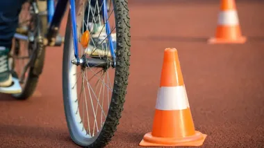 Czwartoklasiści poznali zasady ruchu. W grę wchodzi ich pierwsza karta rowerowa