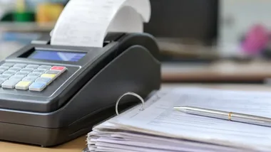 W budżecie Krakowa brakuje 390 mln zł. Władze chcą uniknąć nowego długu