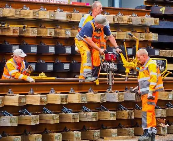 Remont przy Tyńcu zakończony - nowa nawierzchnia na drodze 2177K w Piekarach