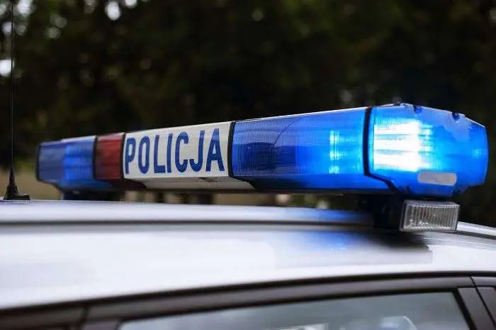 Nocne kontrole w krakowskiej komunikacji miejskiej dla bezpiecznego powrotu pasażerów