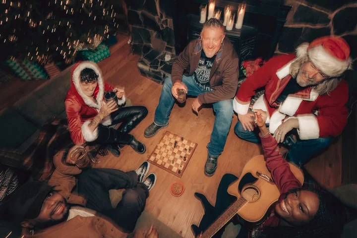 Grafika promocyjna wydarzenia OPEN HOUSE KRAKÓW - XMAS: Świąteczne spotkanie w salonie Harley‑Davidson