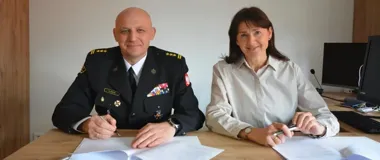 Komenda PSP w Krakowie patronuje klasom - młodzież dostanie praktyczne szkolenie ratownicze