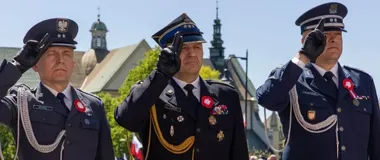 Wawel i Bosutów w jednym weekendzie - strażacy z Krakowa w ważnych uroczystościach