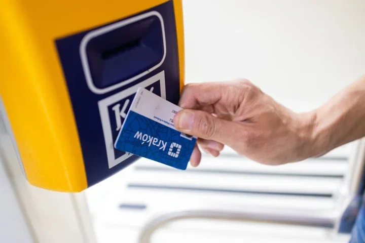 Nowa taryfa biletowa ZTP – pełny cennik jednorazowych i okresowych biletów