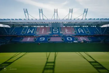 Cała murawa stadionu przy Reymonta wymieniona przed ligowym meczem