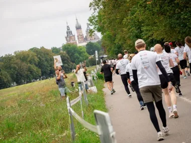 Ponad 17 tys. uczestników na Błoniach. Wystartują też roboty