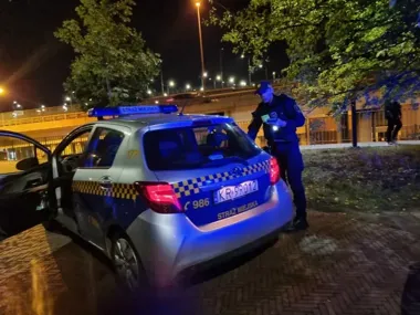 129 wykroczeń podczas jednej nocy. Strażnicy sprawdzali centrum Krakowa