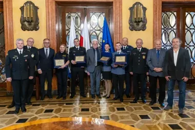 W Krakowie wyróżniono funkcjonariuszy, którzy ratowali ludzi z ognia