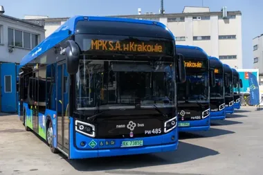 Dziesięć wodorowych autobusów już na krakowskich liniach