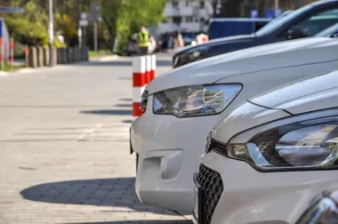 Darmowe parkowanie w wybrane dni i w niedziele dla posiadaczy Karty Krakowskiej