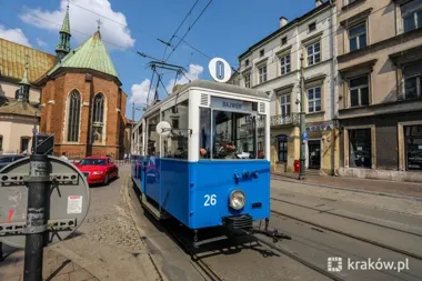 Zabytkowe tramwaje wróciły na krakowskie tory. Dołączył też autobus 574