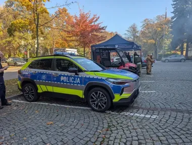 Krakowscy policjanci i strażacy uczyli, jak reagować w chwili zagrożenia