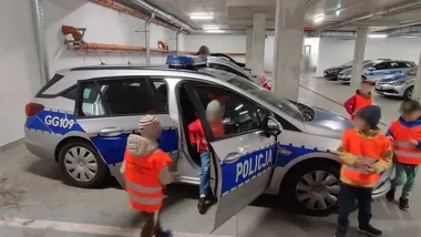 Radiowozy i pokoje zatrzymanych zrobiły na dzieciach największe wrażenie