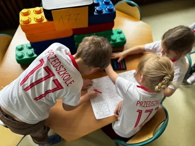 Przedszkolaki z Krakowa rozbroiły drogowe pułapki podczas konkursu