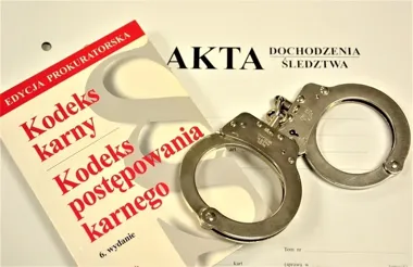 W Krakowie rozbito grupę od oszustw na pracownika banku - 18-latek zatrzymany