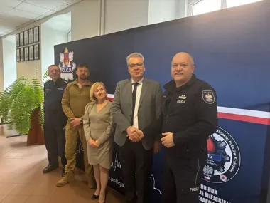 W krakowskim szpitalu pokazali, jak odeprzeć atak - 80 osób na szkoleniu
