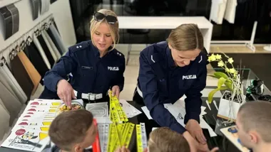 Policyjna flota w centrum Krakowa - Volvo zamieniło ulice w lekcję bezpieczeństwa