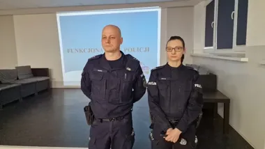 W krakowskim liceum pokazali kulisy rekrutacji do Policji