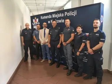 Włoscy policjanci pojawili się na ulicach Krakowa. Wspólne patrole
