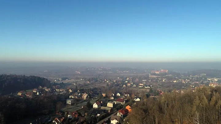 Kraków przygasił smog - liczby pokazują, jak spadły zgłoszenia