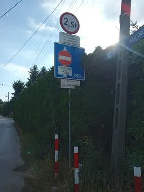 Petöfiego zamknięta w ciągu dnia. Odwierty mają pomóc zabezpieczyć osuwisko
