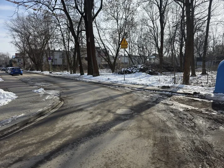 Dolnomłyńska i Strumyk czekają na przebudowę, a projekt można jeszcze ocenić