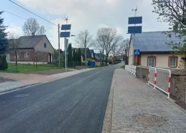Nowa nawierzchnia i chodnik w Przegini Duchownej. Droga przeszła odbiór