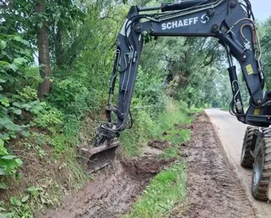 Prawie 1,5 mln zł na rowy przydrożne. Trwa odtwarzanie odwodnienia