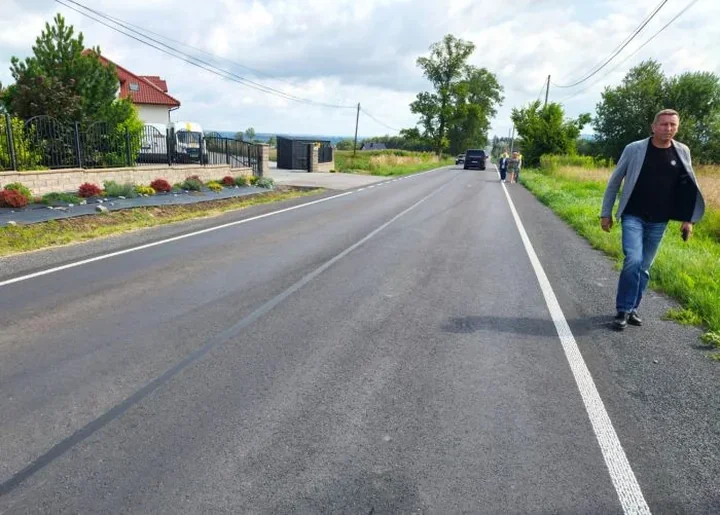 Na trasie przez Liszki i Kaszów pojawiła się nowa nawierzchnia