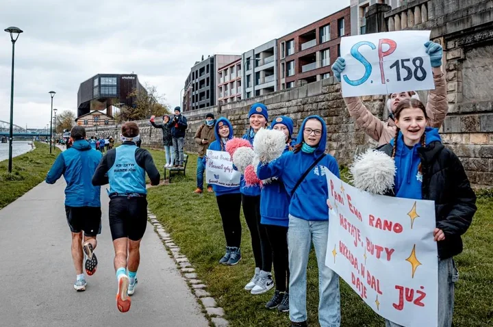 Doping na 42 kilometrach – mieszkańcy Krakowa proszeni o tworzenie punktów kibicowania podczas maratonu