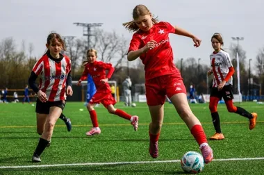 Małe derby Krakowa rozgrzały turniej i puchar pojechał do Myślenic